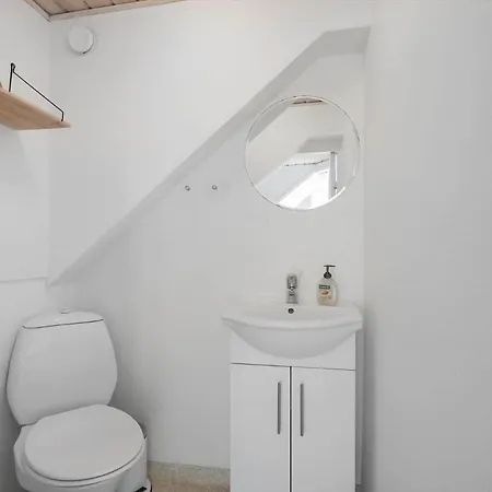 1057-ringkobing-plantagevej-22 بيت للعطل *